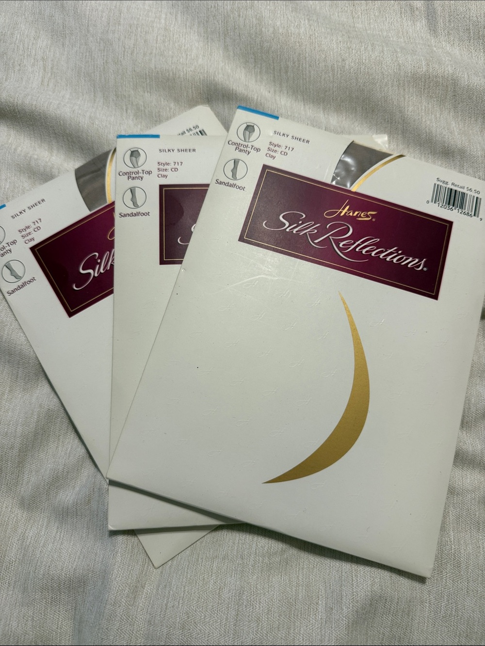 Hanes Silk Reflections Control Top Pantyhose Size CD Clay New Set of Three